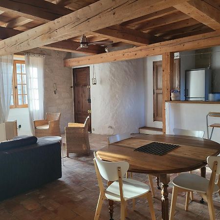 Maison Atypique Coeur De Village Historique Villeneuve-les-Avignon Ngoại thất bức ảnh