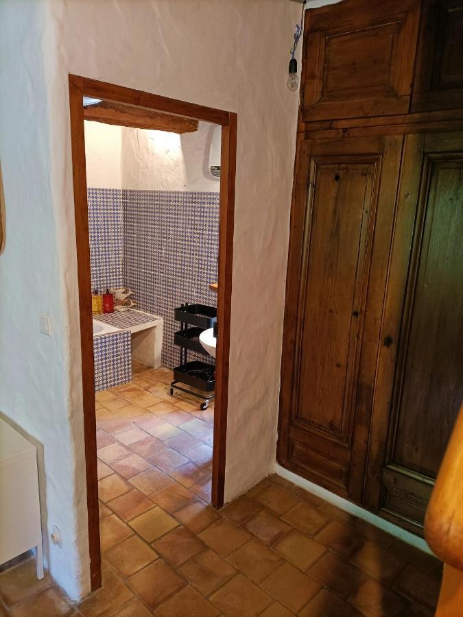 Maison Atypique Coeur De Village Historique Villeneuve-les-Avignon Ngoại thất bức ảnh