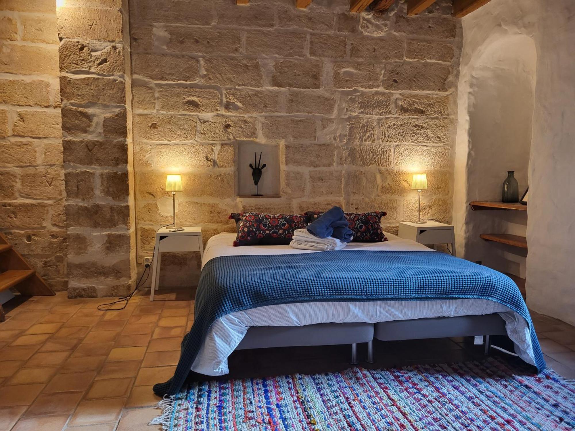 Maison Atypique Coeur De Village Historique Villeneuve-les-Avignon Ngoại thất bức ảnh